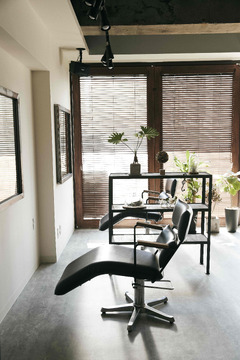 【北浦和】◆完全週休2日制・社会保険完備・18時最終受付・有給休暇あり◆高単価でお客様と関われるヘアケアに特化したサロンです！スタイリストオンリーサロンなので無駄な拘束もなく働きやすい！「caru 北浦和西口店（カルキタウラワニシグチテン）」からスタイリスト（美容師）の求人☆★