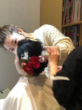 【枚方市駅】≪社会保険完備≫≪月8日休み≫興味があればまつエクやネイル、着付けも学べる！最短2〜3年でデビュー可能！営業時間内レッスンOK！「Beauty Place JAM Vivo（ビューティプレイスジャムヴィ―ボ）」からアシスタント（美容師）の求人☆★