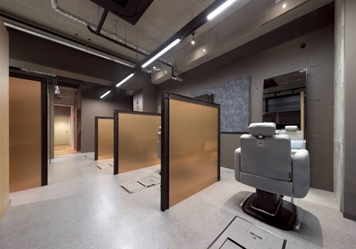 【中百舌鳥】≪完全週休2日≫≪有給休暇あり≫≪社会保険完備≫化粧品なども取り扱う、大人女性のキレイを強力サポート！丁寧にお客様に向き合えるお店で活躍しませんか。「nana なかもず店（ナナナカモズテン）」からスタイリスト（美容師）の求人☆★☆