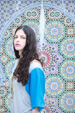 【桜川】≪月8,9日休み≫≪土日休みOK≫≪毎年5000円昇給≫アーティストのプロモーションビデオや雑誌のヘアメイクの仕事にも携われる環境◎デザインカラーの比率も高いサロン！実働9時間営業！「IRO（イロ）」からスタイリスト（美容師）からの求人☆★