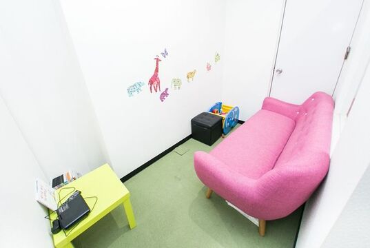 【原田】≪平均退勤時間19:00ごろ≫≪スタイリストデビュー2年≫一人ひとりのお客様を大切にし、心から満足頂けるお店作りを心がけています♪マツエクも学べるアットホームなヘアサロン「Hair art Lu.ce（ヘアアートル.チェ）」からアシスタント（美容師）の求人☆★