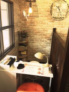 【JR明石駅】≪月給25万円スタート／パートさん時給1200円〜≫≪入客チャンス大◎≫≪日曜休みあり≫18時閉店でプライベートも充実出来ます パート、アルバイトさんも大歓迎です地域の方に愛されるアットホームサロン「cherish（チェリッシュ）」からスタイリスト（美容師）の求人☆★☆