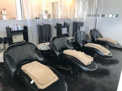 【西新発田】≪日祝休みOK≫≪社会保険完備≫≪パートさん大歓迎≫ブランクのある方や主婦の方でも歓迎！仕事もプライベートも両立できるサロン！「belle cheveux deux（ベルシュヴードゥー）」からスタイリスト（美容師）の求人☆★