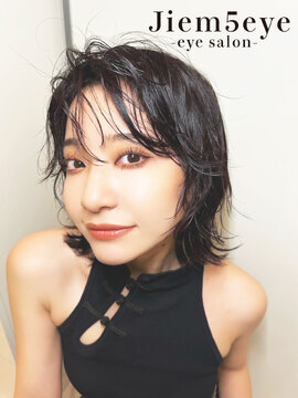 【四ツ橋】ヌヌラッシュなどの韓国スタイルや、ワンホンなど今流行りのメニューを導入！≪月1回土日休み可能・髪型ネイル自由・研修中も給与発生・有給休暇あり・実働8時間のシフト制・社会保険完備≫美容師免許があれば未経験でもOK！自社スクールにて行う安心の研修制度が魅力です！「Jiem 5 eye（ジェイムファイブアイ）」からアイリスト（まつげエクステ・まつげパーマ・アイブロウ）の求人☆☆