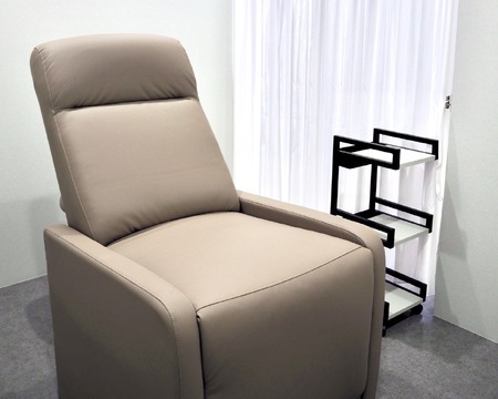 【赤塚駅】≪産休育休あり≫≪未経験OK≫≪営業時間内での研修≫トレンドを取り入れた高い技術力がウリのオシャレサロン！エリア高水準の待遇も魅力の「RIMURU by GLITTER（リムルバイグリッター）」からアイリスト（まつげエクステ・まつげパーマ・アイブロウ）の求人☆★