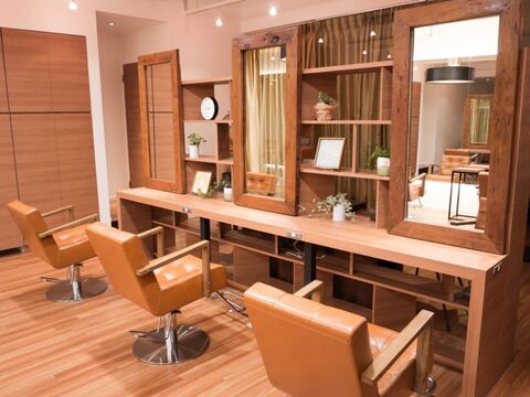 【南守谷】≪産休育休実績あり≫≪社会保険完備≫≪完全週休2日制≫働きやすさ重視！プライベートと両立しながら働ける環境！「idea 南守谷店（イデアミナミモリヤテン）」からスタイリスト（美容師）の求人★☆