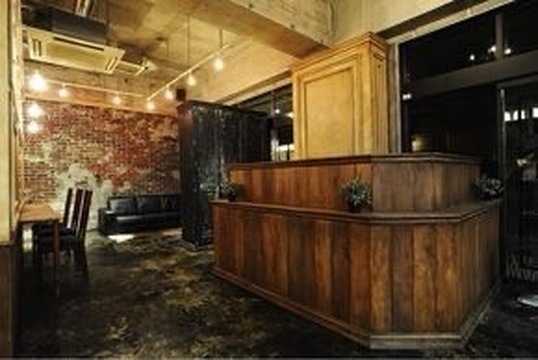 【京成船橋駅】最大月30万円の保障給あり！◆業務委託or正社員の選択可能◆週1日〜でもOK！幅広い薬剤のラインナップも魅力です！あなたのライフスタイルに合わせて働いてもらえますRoots 船橋北口店（ルーツ フナバシキタグチテン）からスタイリスト（美容師）の求人☆★