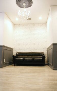 【福崎】≪完全週休2日制≫≪社会保険完備≫≪19時までに退勤可能≫プライベートを大事に働ける！地域の方に愛されるお店です！着付けも学べます！「WORLD美容室 福崎店（ワールドビヨウシツフクサキテン）」からアシスタント（美容師）の求人☆★