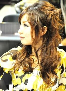 【香椎宮前】◆月給20万円◆週休2日制◆社会保険完備◆日曜日がお休み♪夜もそこまで遅くならないので身体の負担も少なく済みますよ☆「clear style（クリア スタイル）」からアシスタント（美容師）の求人☆★