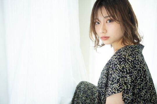 【西梅田】≪保障給あり≫≪完全マンツーマン≫≪自由出勤制≫≪正社員制度あり≫フリーランスが初めての方も歓迎！お客様とじっくり向き合える入客が可能です！勤務時間や休みの相談も可能です！「FIX-hair 梅田店（フィックスヘアーウメダテン）」からスタイリスト（美容師）の求人★☆