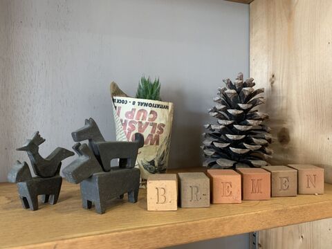 【篠山口】≪社会保険完備≫≪日曜定休あり≫≪19時までの退勤可能≫≪産休育休取得率100％≫≪夏季・年末年始休暇あり≫カットがしたくない方でも安心！子育てされてるママさんなども働きやすい環境です！「BREMEN（ブレーメン）」からカラーリスト（美容師）の求人☆★