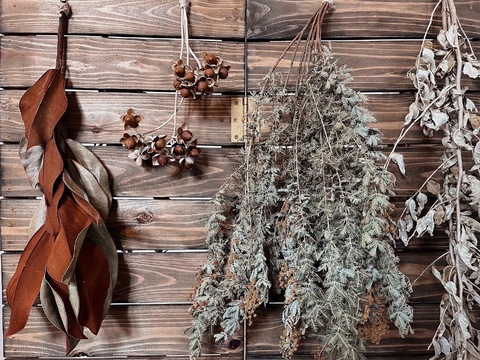 【今泉】≪プライベート充実OK・高収入も狙える≫業務委託なら売上により最大60％還元！面貸しは最大70％還元。顧客を活かし高収入を狙えます！集客好調のため、入客に不安な方も安心！！自分の時間を大事にしたいなら時短勤務可能！！施術・予約時間は無理のないように確保し、お客様の掛け持ちは基本無し！！最低保障1日1万円がある業務委託ヘアサロン「fam.（ファム）」からスタイリスト（美容師）の求人☆★