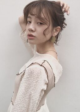 【西大橋】≪月8日休み&有給休暇あり≫≪早帰り制度あり≫≪社会保険加入制度あり≫≪パート・アルバイトも募集中≫可愛いインテリアでまとまったカジュアルヘアサロン！売上に応じて最大60％還元の歩合制移行も可能！「gosso horie（ゴッソホリエ）」からスタイリスト（美容師）の求人☆★☆