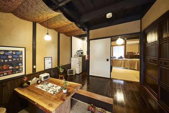 【京都駅】駅チカサロン！≪スタッフ同士仲良し≫≪充実の手当≫≪髪色、ネイル自由！ピアスOK！≫未経験でも活躍できる！タイ古式マッサージをはじめとした豊富なメニューを習得可能！！町家を改装したアットホームサロン「anela 京都駅店（アネラキョウトエキテン）」からエステティシャンの求人☆☆