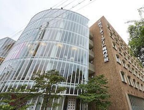 【西中島】≪未経験から大歓迎≫美容師の経験を活かして働ける美容学校の教員！生徒さんの夢を叶えるためやりがいのあるお仕事です！「大阪ビューティーアート専門学校（オオサカビューティーアートセンモンガッコウ）」から教員・講師の求人☆★