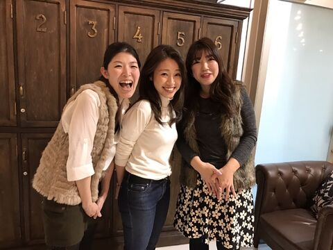 【芦屋】≪月給24万円スタート ≫≪指名売上最大60％フリー40％の高還元率還元♪≫正社員と業務委託を選択可能なトータルビューティーサロン☆リーズナブルな価格で高い技術を提供している人気店☆毎月新規のお客様が多数来店されるので入客チャンスも十分あり！★高収入も可能です♪“R franc(ルフラン)”からスタイリスト（美容師）の求人☆★