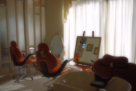 【磐田駅】◆着付けやメイクも学べる・まつ毛パーマも学べる・月8,9日休み・社会保険完備◆離職率の低さが働きやすさの証！今までの技術を生かしつつ幅広いジャンルで活躍できる美容師を目指せます！「elegance MORE（エレガンスモア）」からスタイリスト（美容師）の求人☆★