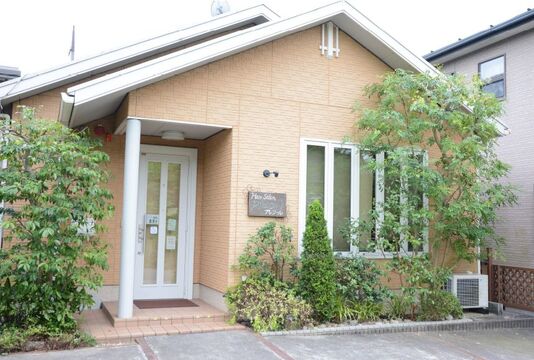 【おごと温泉】≪平均退社18時台≫≪土日休みOK≫まつ毛パーマの比率が高いサロン！美容室の併設サロンなので美容師業務との兼任のお仕事です！まつ毛エクステの経験を活かして働いてみませんか？「Plaisil（プレジール）」からアイリスト（アイデザイナー・まつ毛エクステ）の求人★☆★