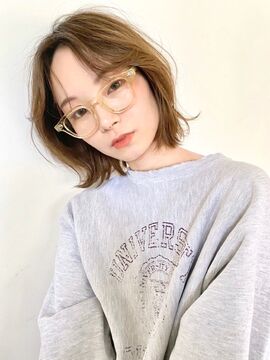 【江坂】≪社会保険完備≫≪週休2日≫内装や雑貨にこだわる、郊外だけど都会を味わえるサロン！スタイル撮影もしっかり取り組めます！「PARK（パーク）」からスタイリスト（美容師）の求人★☆