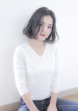 【福島】≪完全週休2日制・社会保険完備・日曜休みあり・基本残業なし・駐車場完備≫ブランクのある方やママさんも大歓迎！！長く働くことができる環境です！大人女性中心に贅沢空間を提供するヘアサロン「BALANCE. beauty resort（バランスビューティーリゾート）」からアシスタント（美容師）の求人☆★