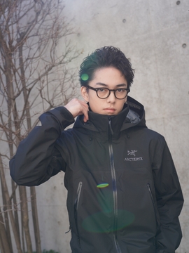 【心斎橋】fifth groupが手掛ける実力派サロン！高い技術や集客ノウハウを身に付けたい方必見！◆未経験・新卒生OK◆社会保険完備◆完全週休2日制◆撮影モデル代負担あり◆独自の技術を使ったメンズパーマが人気！「Men's salon tenn. by fifth 心斎橋（メンズ サロンテンバイフィフスシンサイバシ）」からアシスタント（美容師）の求人☆★