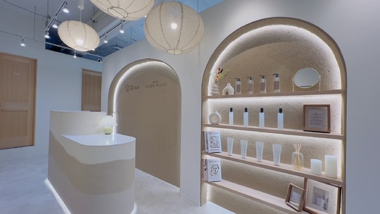 【天王寺駅】≪スタッフ定着率93％≫≪インボイス会社負担で面倒な手続き不要≫≪単価10000円以上≫≪最低保障給あり≫≪マンツーマンでの入客≫韓国＆艶髪特化サロン！ほとんどのスタッフが顧客0スタートなので、顧客がいない方でも安心！高単価サロンのため数をこなさなくても稼いでいける！「Zina 天王寺（ジーナ テンノウジ）」からスタイリスト（美容師）の求人☆★