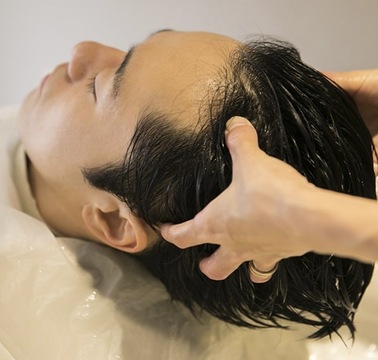 【八千代中央】≪引っ越し手当金あり≫≪20時までに退勤可能≫メンズのお客様も多数来店！オールマイティに活躍できるアットホームサロン！「フィールドヘアー（フィールドヘアー）」からスタイリスト（理容師・美容師）の求人☆★