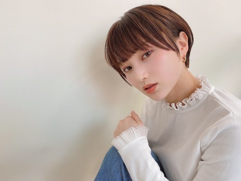 【JR吹田】≪土日休み月1～2回可能≫≪有給休暇取得実績あり≫≪産休育休休暇の取得実績あり≫≪早い日は19時クローズ≫マンツーマン接客でゆったりお客様と関わっていけます。頑張った分はしっかりと給与に還元！Fuente（フェンテ）からスタイリスト（美容師）の求人★☆