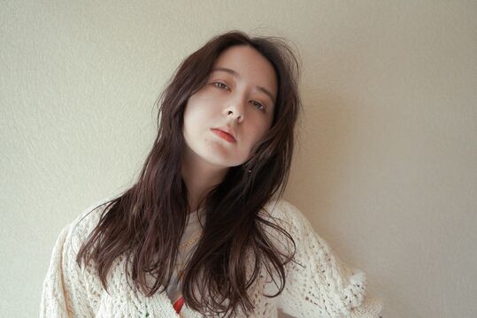 【西宮北口】≪社会保険完備≫≪20時までに退勤可能≫幅広い層のお客様から愛される地域密着サロン！お子さんへの理解もありママさん美容師さんも大歓迎！安心して働いてもらえる環境を用意しています。「grace 西宮北口店（グラースニシノミヤキタグチテン）」からアシスタント（美容師）の求人★☆