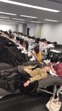 【烏丸】レア求人★完全週休2日・土日固定休み！月給22〜25万円★社保兼備★アイラッシュ講師補助のお仕事 講師としても活躍できるチャンス！全国各地のアイラッシュを学びたいと思っている方のお手伝いをしませんか ♪”EYE STUDIO（アイスタジオ）”アイリスト（アイデザイナー・まつ毛エクステ）の求人★★