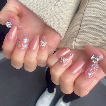 【平野】サロンワーク経験のある方の募集！≪髪色・ネイル自由≫≪16時までに退勤可能≫豊富なカラーとパーツあり！ワンホンネイルが人気のサロン！「nail salon lino（ネイルサロンリノ）」からネイリスト（ネイル）の求人☆☆