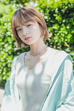 【帷子ノ辻】≪平均19時退社≫≪完全週休2日制＆社会保険完備≫≪奨学金返済手当あり≫≪ネイルやアイラッシュもあるトータルビューティーサロン≫トレンドカラーとデザイン力がウリ！マンツーマンレッスンで着実にステップアップができ、平均1～2年でスタイリストデビューが可能です！「kicca（キッカ）」からアシスタント（美容師）の求人★☆