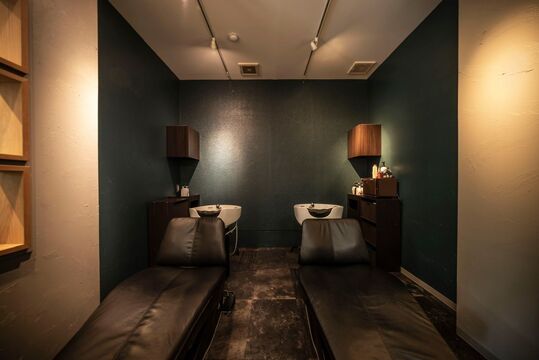 【山王】≪完全週休二日制・GW休暇あり・正社員で土日お休み相談可・残業なし≫長くお仕事を続けれる条件を揃えています！！アットホームな雰囲気でお客様と関わるヘアサロン「bougie hair（ブージーへアー）」からスタイリスト（美容師）の求人☆☆