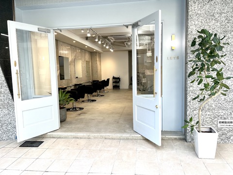 【元町】≪月8日休み≫≪夏季休暇あり≫≪年末年始休暇あり≫≪客単価15000円以上≫≪衣装手当あり≫≪社会保障完備≫≪営業内レッスンOK≫撮影などにも興味がある方にオススメ！カラーにもこだわりをもってやっています！「LETE（レテ）」からアシスタント（美容師）の求人★☆