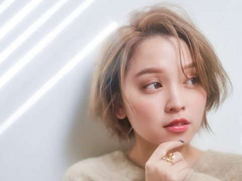 【吉祥寺】≪月8日休み≫≪社会保険完備≫≪有給休暇あり≫創業から歴史のある会社で、色々なキャリアアッププランをご提案できます！高単価でかつしっかりお客様に入客可能なサロン「Lino kichijoji（リノキチジョウジ）」からスタイリスト（美容師）の求人★☆