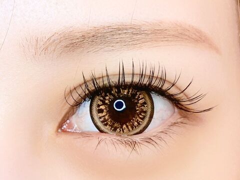 【心斎橋】≪正社員・パート・業務委託から選択OK≫≪完全週休2日制≫≪実働8時間≫≪ほぼ希望通りに休めます≫早番遅番制度なので、20時までに退勤もOK！またできない技術などがあれば指導もあるため安心！委託アイラッシュサロン「emu（エミュー）」からアイリスト（まつげエクステ・まつげパーマ・アイブロウ）の求人☆☆