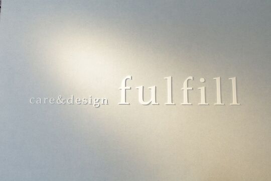 【今里】≪アイラッシュの系列店あり≫≪最短18時退勤可能≫≪社会保険完備≫2年でのスタイリストデビューを目指せるカリキュラムが整っています！お客様とじっくり関わっていけるトレンドのヘアカラーとケアにこだわった人気サロン！「care&design fulfill（ケアアンドデザインフルフィル）」からアシスタント（美容師）の求人☆★☆