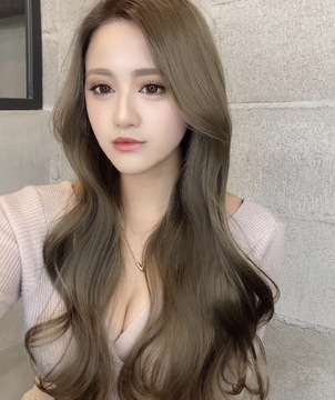 【阪急桂駅前】≪正社員・業務委託選択OK≫≪フリー40％／指名50％還元≫≪自由出勤制≫≪完全週休2日制≫≪社会保険完備≫地域密着の人気ヘアサロン！働き方を選ぶことが可能です！「AUBE HAIR fiore 京都桂店（オーブヘアーフォーレキョウトカツラテン）」からスタイリスト（美容師）の求人☆★