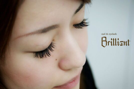 【草加駅】◆完全週休2日制・社会保険完備・有給休暇あり◆安心して働ける環境の中で、しっかり稼いでお休みも充実！一人ひとりがスキルアップを目指せます。「Brilliant（ブリリアント）」からアイリスト（アイデザイナー・まつ毛エクステ）の求人☆☆