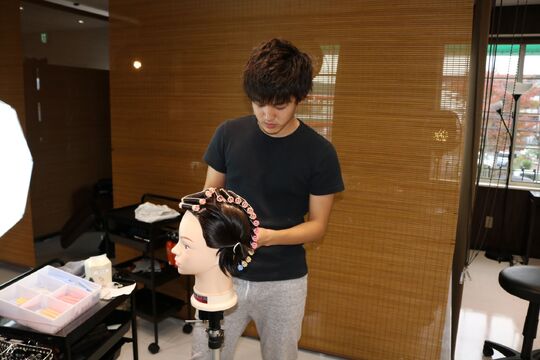 【瀬田】≪完全週休2日も選択OK≫≪20時までに退勤可能≫≪営業中レッスンOK≫ライフスタイルに合わせて働ける！楽しく仕事ができ、プライベートも充実できるのが魅力♪Hair Make Liberte（ヘアーメイクリベルテ）からアシスタント（美容師）の求人☆★