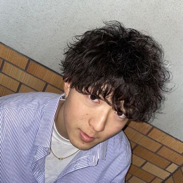 【北大路】≪月8日休み≫≪社会保険完備≫≪土日休み相談OK≫近隣大学生から絶大人気のメンズサロン！スタッフもお客様も年齢が近く親しみやすい環境でおすすめです！「VEGA（ベガ）」からスタイリスト（美容師）の求人★★