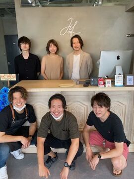 【山本】≪19時過ぎには退勤可能≫≪月8休み≫≪営業時間内レッスン！≫ライフスタイルに合わせて勤務できるフリースタイルな働き方がオススメ！土日の休みや時短勤務も気軽に相談してください！ブランクがあるママさんも歓迎！「Jil（ジル）」からアシスタント（美容師）の求人★☆