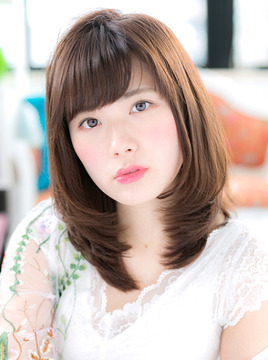 【亀有】◇◆日曜休みあり・月8日休み・寮あり・引っ越し支援金あり・産休育休制度あり・社会保険完備◆◇早期デビューも可能で超好待遇！サロンワーク以外の活動も盛んで、美容師としての職業を全力で楽しめます♪Hair&Make TRUTH 亀有店（ヘアアンドメイクトゥルースカメアリテン）からアシスタント（美容師）の求人★☆