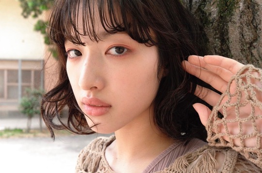 【阿倍野】努力次第で、早期デビューも可能です！！撮影やコンテストなどにも力を入れていきますよ！お客様と親密な関係を築くことで、居心地の良さにお客様のリピート率も〇「LAZY HOURS （レイジーアワーズ）」からアシスタント（美容師）の求人☆☆