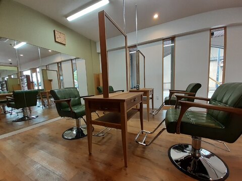 【針中野】≪土日休み相談OK≫ライフスタイルに合わせた働き方が可能です！今までの美容師の経験を活かして働ける環境です！「Arch hair（アーチ ヘアー)」からスタイリスト（美容師）の求人☆★