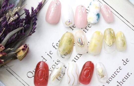 【京橋】≪月給23万円～≫≪土日休み相談OK≫≪社会保険完備≫≪早番遅番のシフト制≫幅広いメニューを提供！お仕事とプライベートを両立できる環境が整っています！「FANELU（ファネル）」からネイリスト（ネイル）の求人☆☆