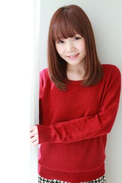 【天神】≪最低保証25万円～≫≪フリー指名税込80％還元≫ハイトーンカラーが大人気。20～30代のお客様が中心です。自由出勤で働きやすく自分の時間が作りやすいシェアビューティーヘアサロン「Azure（アズール）」からスタイリスト（美容師）の求人☆★