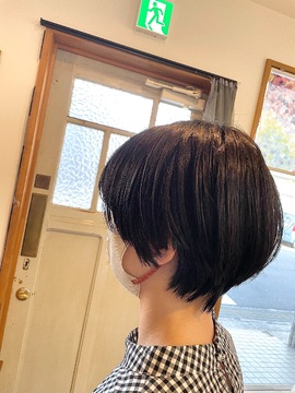 【JR八尾】≪月8日休み≫≪第3日曜休みあり≫≪自転車支給あり≫早番と遅番での勤務ができる！幅広い年齢層のお客様が来店されるサロン！「hanon（ハノン）」からスタイリスト（美容師）の求人☆☆