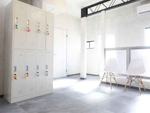 【JR四条畷】≪マンツーマン・掛け持ち選択OK≫≪スタイリストだけの業務委託サロン！≫≪売上44％＋指名料100％還元≫休みや勤務時間の相談もOKです！「TOCOHA hair lounge（トコハヘアラウンジ）」からスタイリスト（美容師）の求人☆★