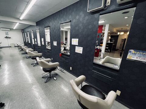 【北見駅】≪日曜定休≫≪20時までに退勤可能≫≪新規入客チャンス多数≫≪ブランクがある方もOK≫地域密着の温かいサロンです！「Speed（スピード）」からスタイリスト（美容師）の求人☆★